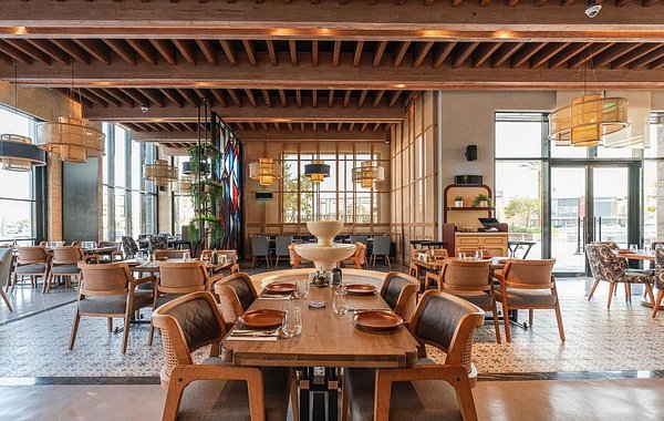 مستقبل المطاعم في 2025: لماذا التحول إلى الأنظمة السحابية لم يعد خيارًا؟